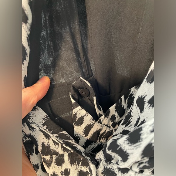 Mango Wrap Dress, Leopard Print, Size XS (US 2), NWT - Picture 5 of 10